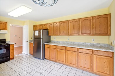 2299 Logan Ct, Toms River, NJ 08755 - photo 7