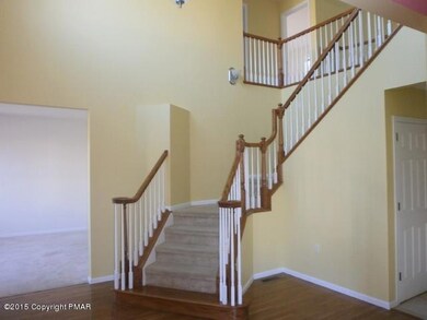 109 Serena Dr, Stroudsburg, PA 18360 - photo 3