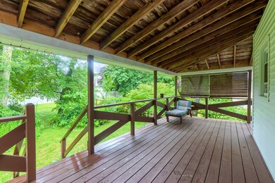 16 Pathwoods Ave, Burlington, MA 01803 - photo 6