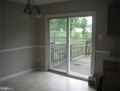 49 N Bellwoode Dr, Newark, DE 19702 - photo 7