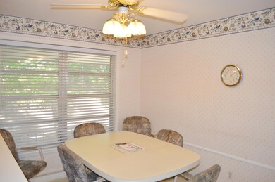 Breakfast Room