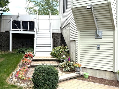 26 Moose Hollow Rd, Litchfield, NH 03052 - photo 4