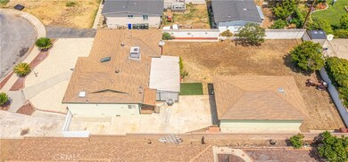 886 Altura Way, Upland, CA 91786 - photo 7