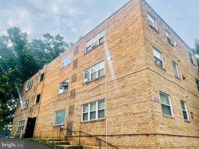 5036 Astor Place SE unit 101, Washington, DC 20019 - photo 2
