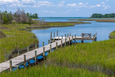 901 Circle Dr, Port Haywood, VA 23138 - photo 6