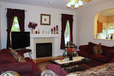 15 Lupine Dr, Ballston Spa, NY 12020 - photo 5