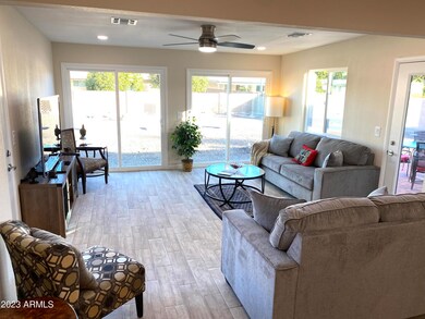 9818 W Wrangler Dr, Sun City, AZ 85373 - photo 5