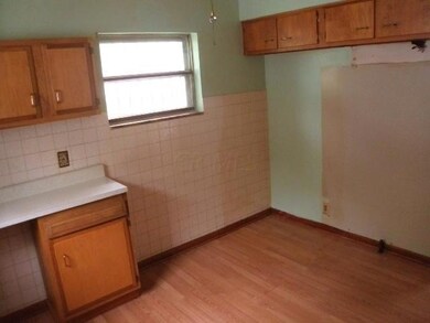 1632 Elmore Ave, Columbus, OH 43224 - photo 7