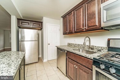 7812 Hillsway Ave, Parkville, MD 21234 - photo 6