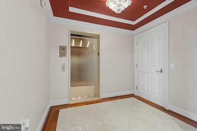 The Ritz-Carlton Residences, Baltimore, MD 21230 - photo 2