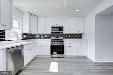 5111 H St SE, Washington, DC 20019 - photo 4