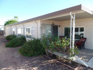 2701 N Wright Way 006
