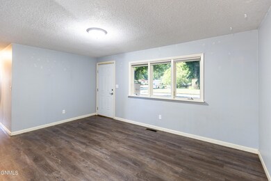 1903 N 4th St-06