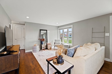 4042 W 89th Place, Hometown, IL 60456 - photo 4