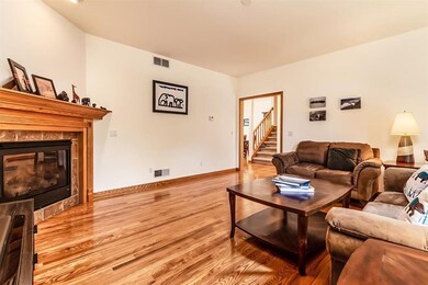 5238 Teaberry Ln, Fitchburg, WI 53711 - photo 6