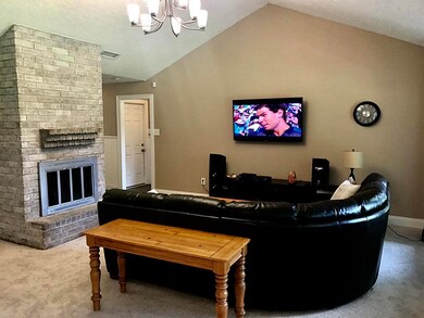 6402 Menwood Cir, Houston, TX 77088 - photo 6