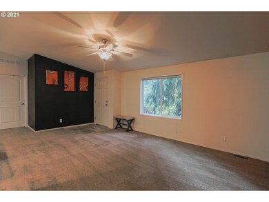 32700 SE Leewood Ln unit 12A, Boring, OR 97009 - photo 5