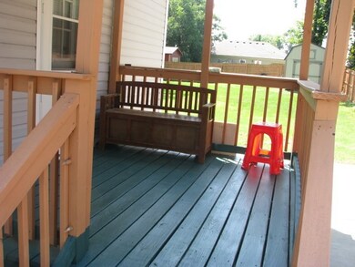 114 E Cedar St, Shelbyville, TN 37160 - photo 3