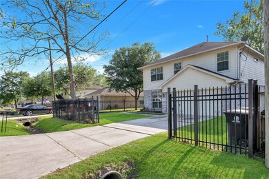 8421 Bertwood St, Houston, TX 77016 - photo 3