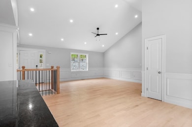 23 South St, Leicester, MA 01611 - photo 2