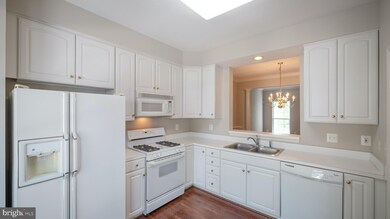 13008 Mountain Lake Way, Germantown, MD 20874 - photo 6