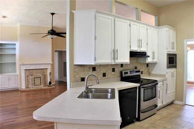 Open to breakfast and great room