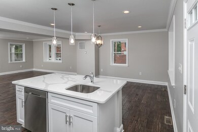 1439 Stonewood Rd, Baltimore, MD 21239 - photo 3