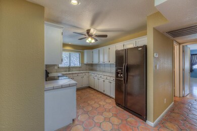 006_Kitchen