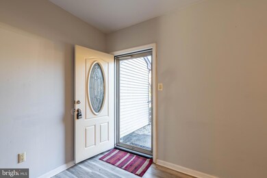 112 Windham Ct, Newtown, PA 18940 - photo 4