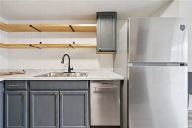 3605 Allendale Cir, Pittsburgh, PA 15204 - photo 6