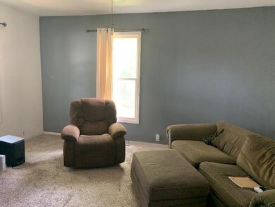 1614 Dirr Ave, Parsons, KS 67357 - photo 4