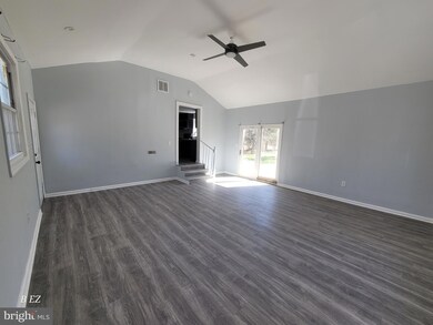 129 Richardson Ave, Atco, NJ 08004 - photo 6