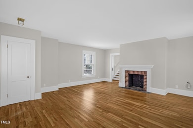 9-web-or-mls-225 Vance St-9 (1)