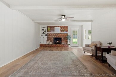 121 W Charlotte St, Broken Arrow, OK 74011 - photo 6