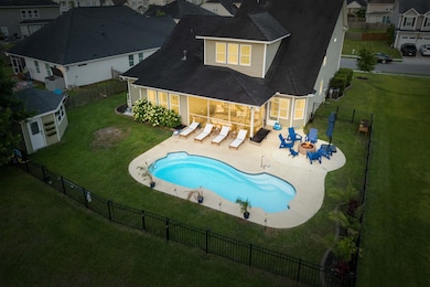 Birds Eye pool view