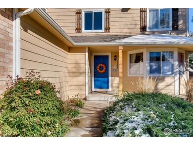 Inviting entrance (posts are now painted white)