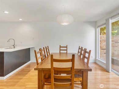 152 SW 200th St unit 152, Normandy Park, WA 98148 - photo 5