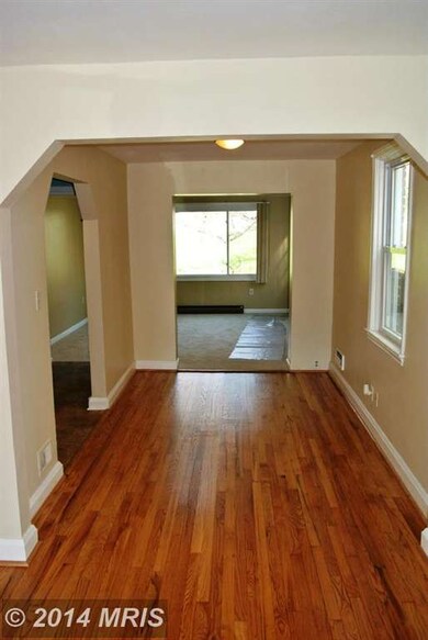 3904 Elm Ave, Baltimore, MD 21211 - photo 4