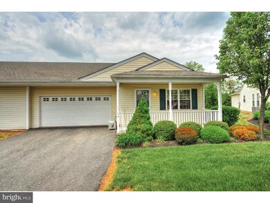 153 W Harmony Dr, Pottstown, PA 19464 - photo 2