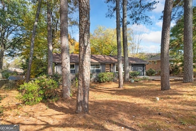 2958 Harcourt Dr unit 1, Decatur, GA 30033 - photo 2