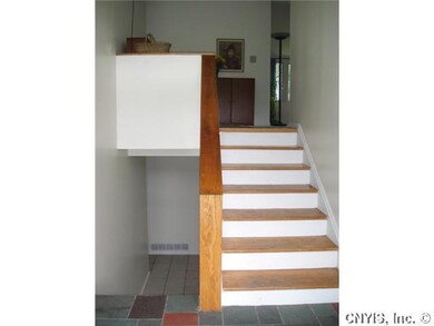 Foyer 6 steps up and 6 steps down = raised ranches