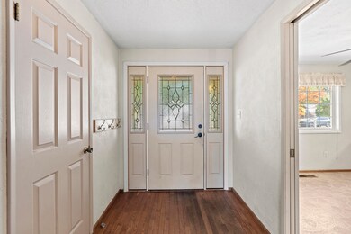 1980 Camellia Ave, Medford, OR 97504 - photo 4