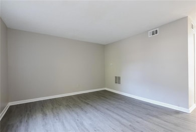 2719 Greystone Ct, Austell, GA 30106 - photo 4