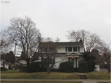 820 W 9th St, the Dalles, OR 97058 - photo 3