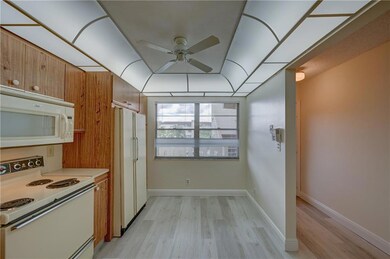 Lucaya Village unit N3, Coconut Creek, FL 33066 - photo 5