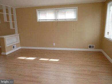 6505 Belle Vista Ave, Baltimore, MD 21206 - photo 6