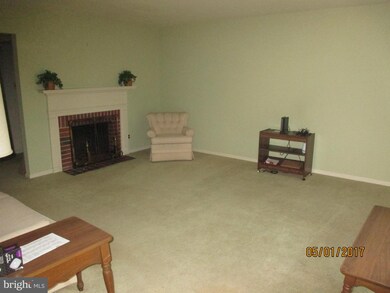 35670 Aviation Yacht Club Rd, Mechanicsville, MD 20659 - photo 2
