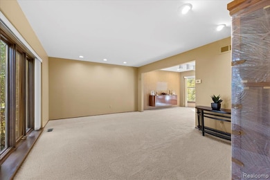 29837 High Valley Ct, Farmington Hills, MI 48331 - photo 6