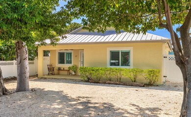 37 Bonefish Avenue