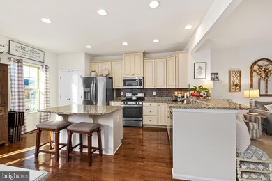 215 Freesia Ln, Stafford, VA 22554 - photo 3